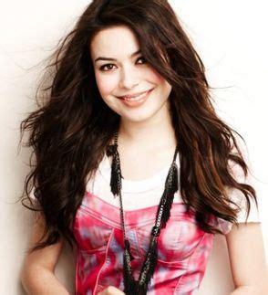 Miranda Cosgrove Body Measurements Height Weight Bra Size ...